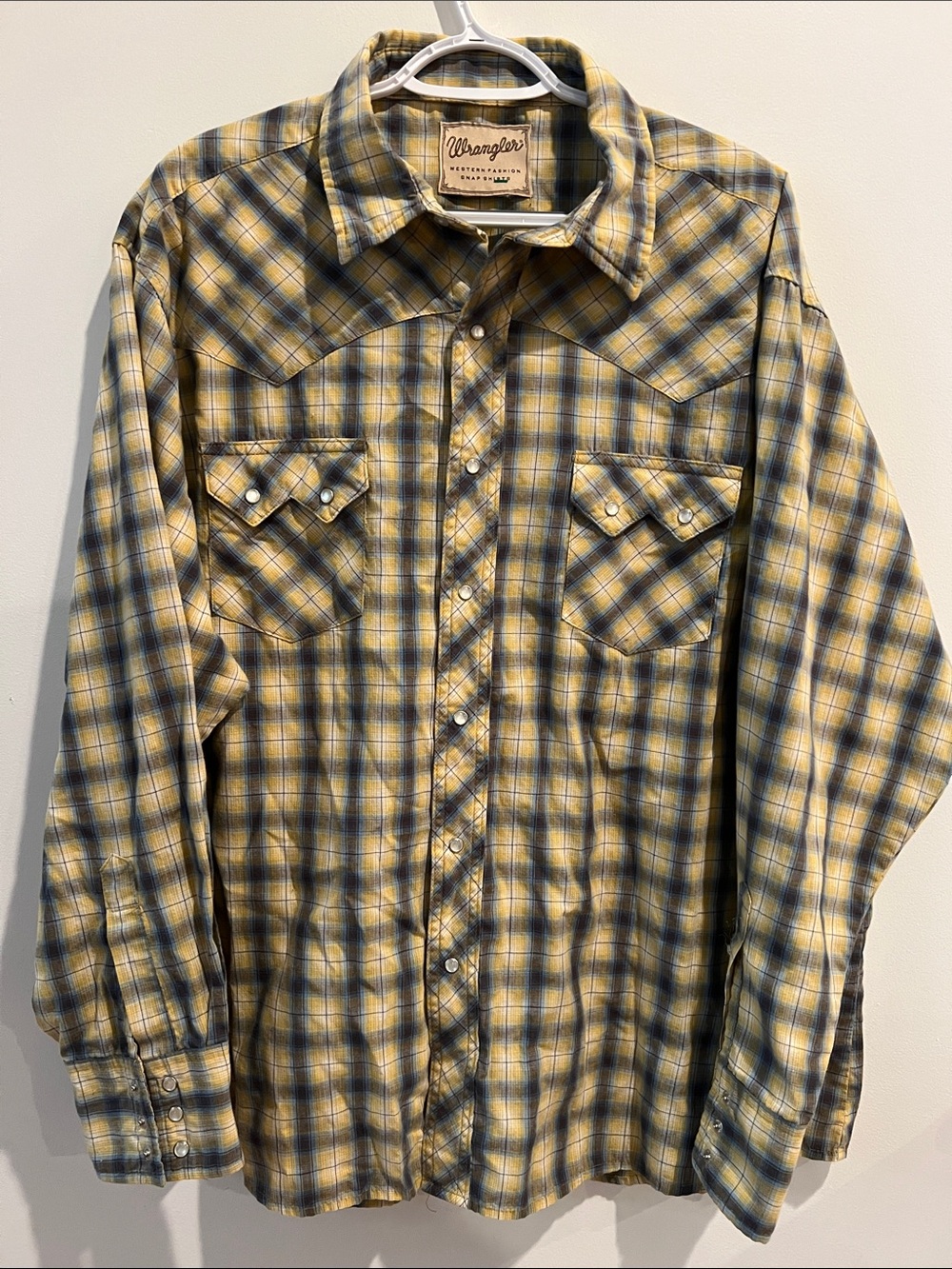 Wrangler Yellow and Blue Plaid Button-Front Western Shirt